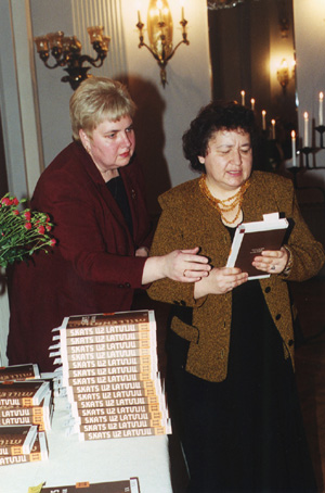 M5.JPG (70482 BYTES)