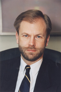 KLAVINS.JPG (24856 BYTES)