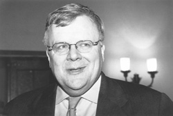 E4.JPG (14661 BYTES)