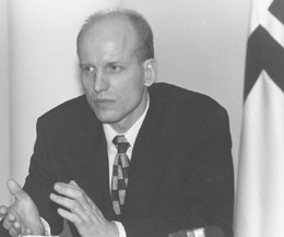 KRASTS.JPG (17469 BYTES)