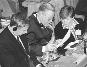 B120.JPG (31618 BYTES)