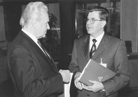 B13.JPG (21471 BYTES)