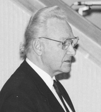 B15.JPG (17244 BYTES)