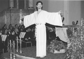 B9.JPG (27234 BYTES)