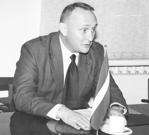 A1.JPG (29613 BYTES)