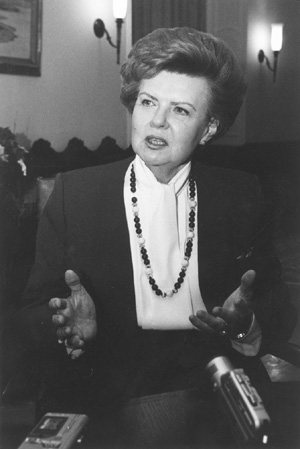 V1.JPG (35988 BYTES)