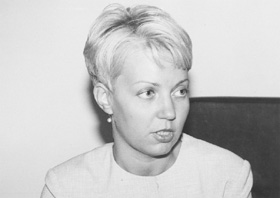 F2.JPG (14687 BYTES)