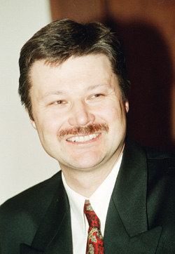 EIHENBAUMS2-LA.JPG (44226 BYTES)