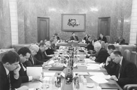 T1.JPG (40056 BYTES)