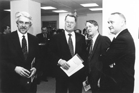 I2.JPG (21586 BYTES)