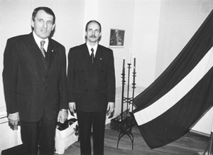 B5.JPG (25628 BYTES)