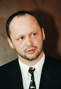 POPENS-N1.JPG (26273 BYTES)