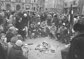 B6.JPG (31490 BYTES)