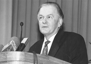 BA6.JPG (22609 BYTES)