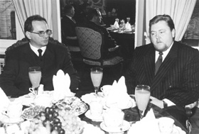 PP1.JPG (27351 BYTES)