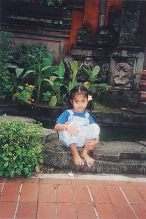 11.JPG (74318 BYTES)