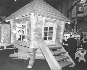 B4.JPG (37490 BYTES)