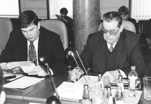 T4.JPG (30758 BYTES)