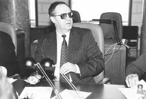 T8.JPG (29073 BYTES)