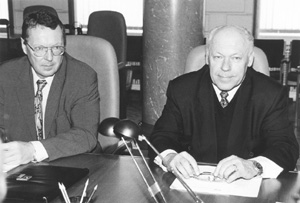 T9.JPG (28182 BYTES)