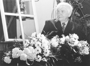 PRIEDE.JPG (33626 BYTES)