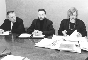 S2.JPG (26204 BYTES)