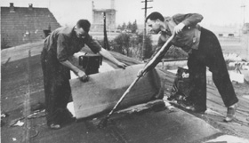 051.JPG (22894 BYTES)