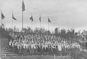 13.JPG (26311 BYTES)