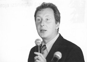 C5.JPG (14211 BYTES)