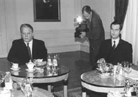 A3.JPG (28868 BYTES)