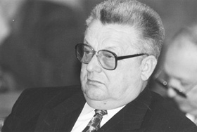 S2.JPG (17858 BYTES)