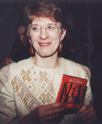 10F.JPG (29126 BYTES)