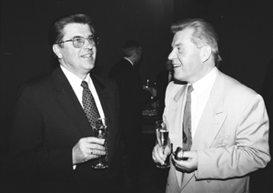 S11.JPG (19757 BYTES)