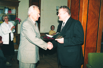 M7.JPG (48029 BYTES)