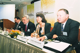 04BA.JPG (37326 BYTES)