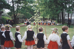 L4.JPG (65321 BYTES)