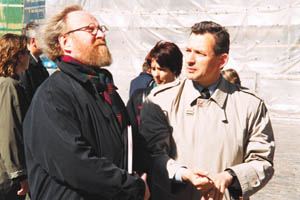 04VA.JPG (21266 BYTES)