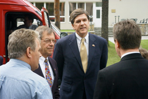 SENATORI-1.JPG (41192 BYTES)