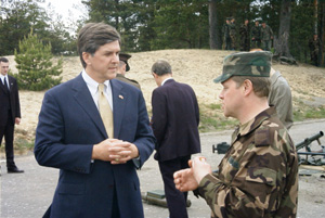 SENATORI-6.JPG (47624 BYTES)