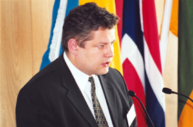 BA08.JPG (30024 BYTES)