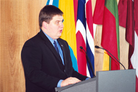 BA17.JPG (31617 BYTES)