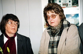 BE6.JPG (30150 BYTES)