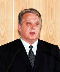 2BA08.JPG (226141 BYTES)