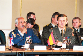 NA04.JPG (39359 BYTES)