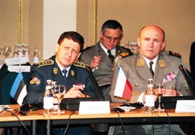 NA10.JPG (41996 BYTES)