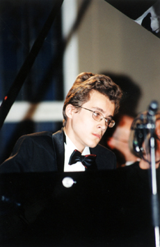 T7.JPG (64292 BYTES)