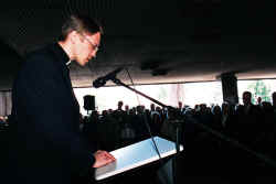 05.JPG (662697 BYTES)