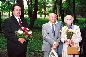 SK1.JPG (53750 BYTES)