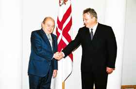 BERZ.JPG (23927 BYTES)