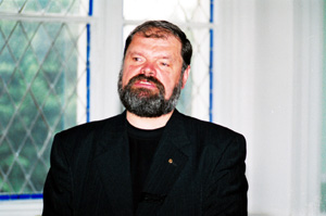 A06.JPG (25615 BYTES)